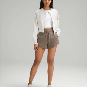 NWOT lululemon Inner Glow Shorts - Nomad